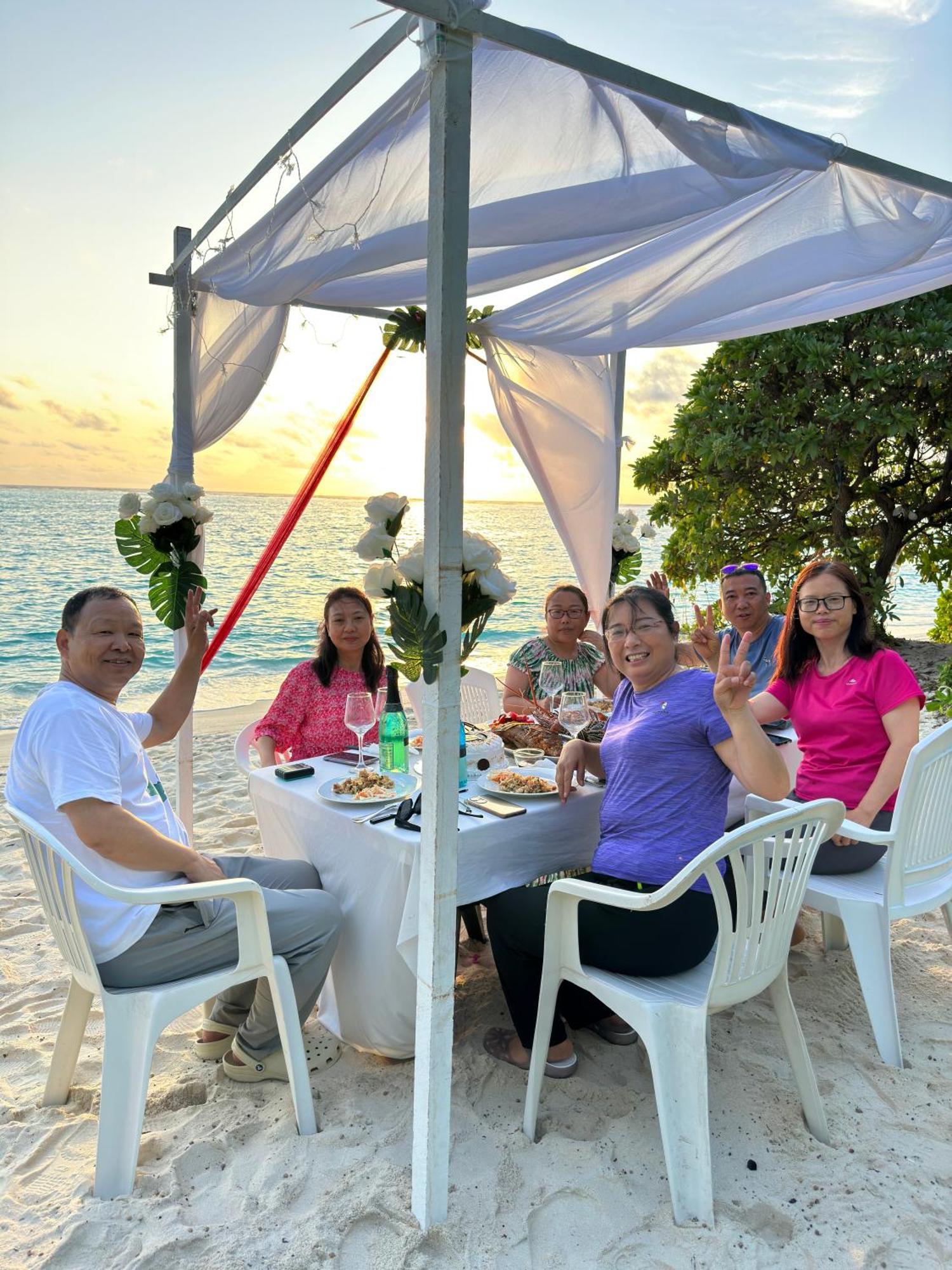 Hotel Aqua Oasis Thoddoo-Atoll Exterior foto